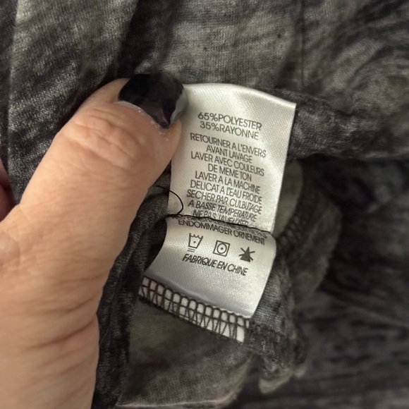 Miss Me Black and Gray Cap Sleeve Embellished Blouse, size S - Picture 8 of 10